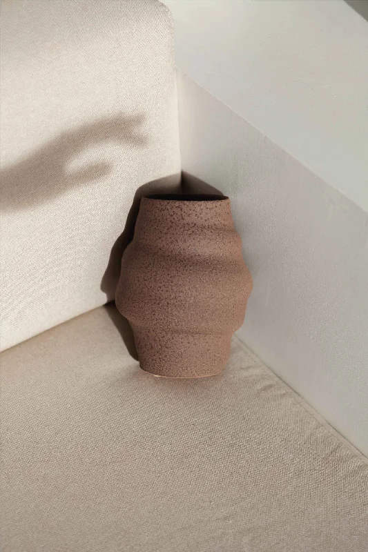 Aonia Glazed Vase - Brown