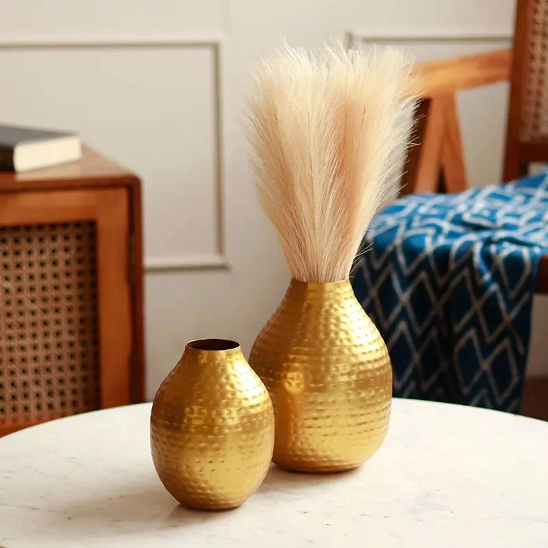 Vero Hammered Golden Vases | Set of 2