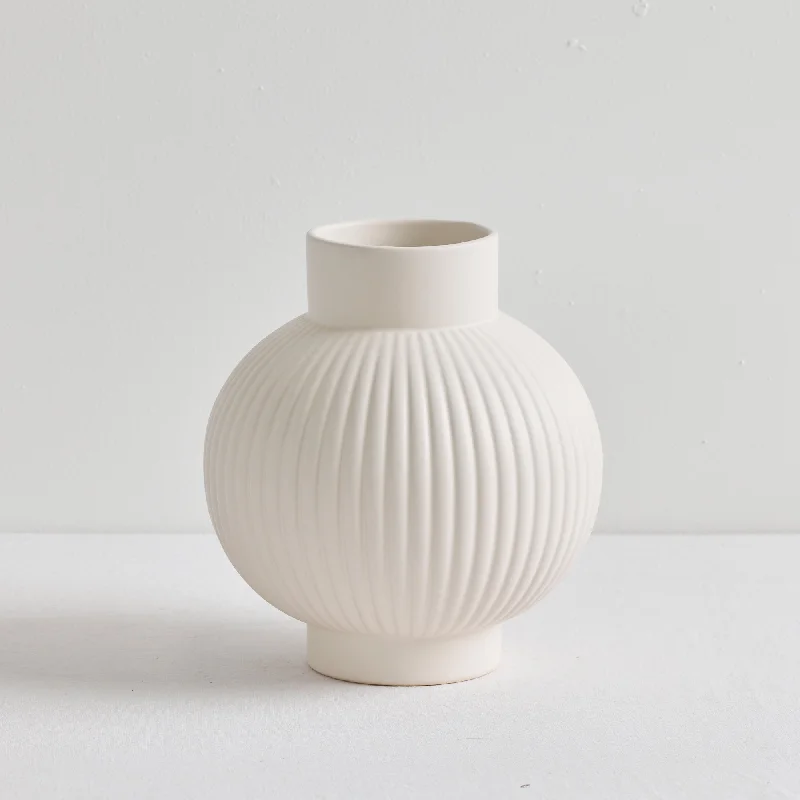 Tessa Ribbed Vase - Bone