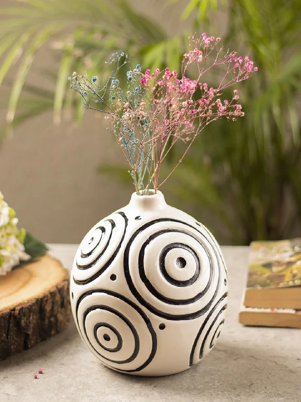 Black & White Ceramic Round Vase - Cuircular Pattern, Flower Holder