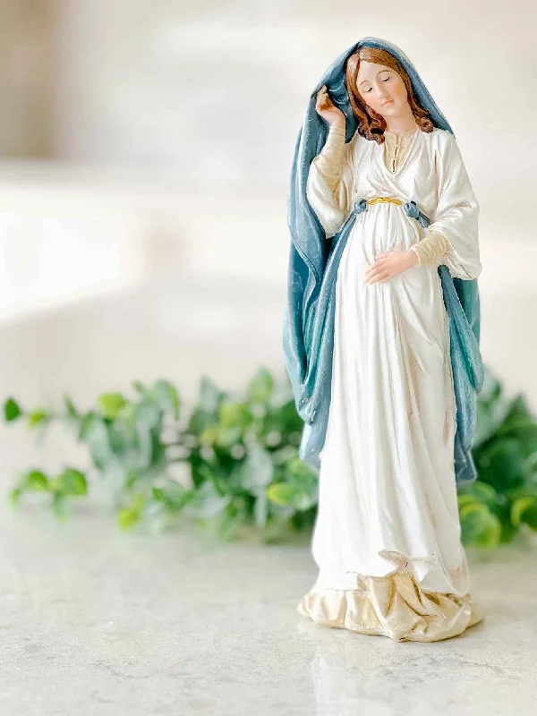 Our Lady of Hope - Statue