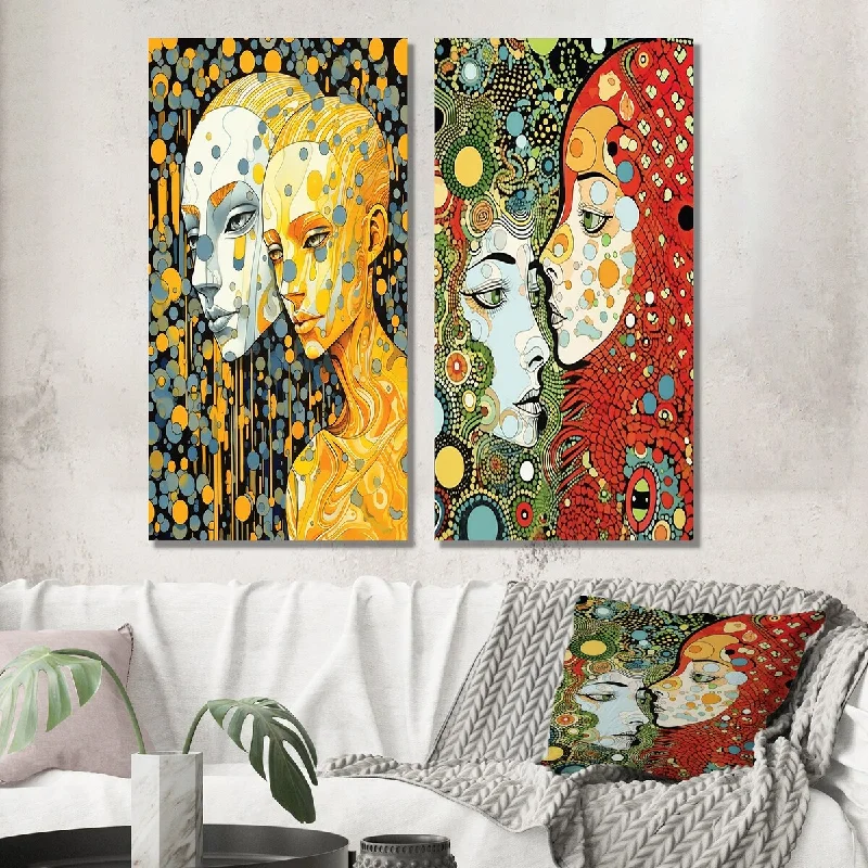 Designart "Hot Robots In Love Retro Illustration" Robot Wall Art Set of 2 - Modern Wall Art For Home Decor