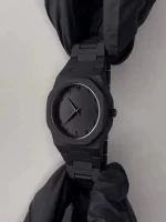 Full Black Aura Quartz Watch - Image 4